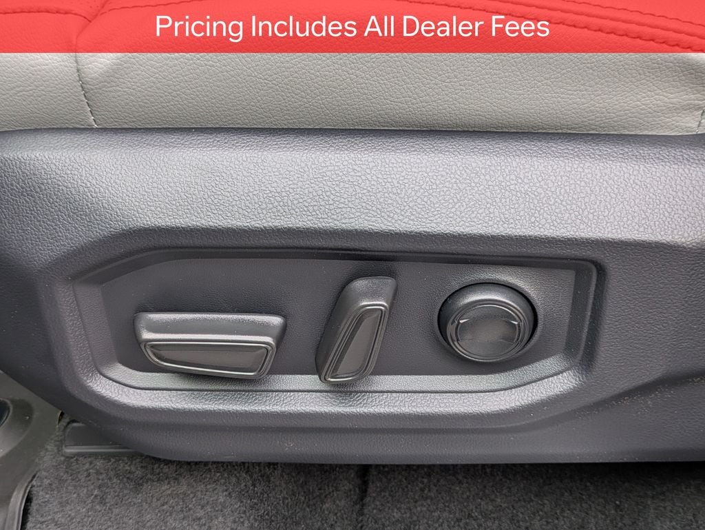 2026 Toyota Tundra Limited - Photo 21