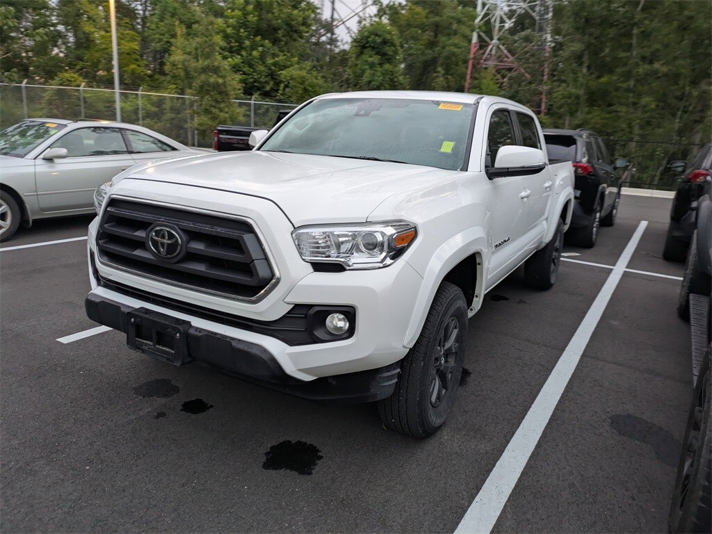 2022 Toyota Tacoma SR5 V6 photo 3
