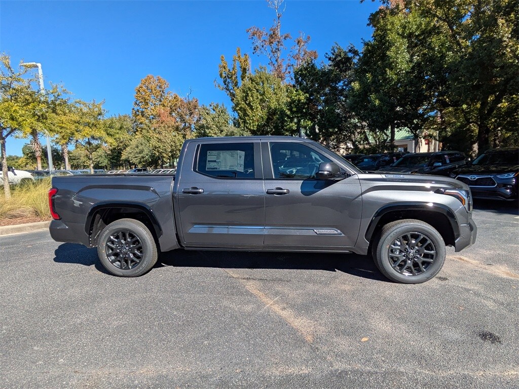2026 Toyota Tundra Platinum photo 3