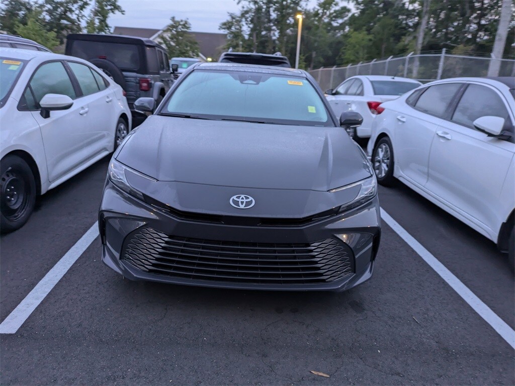 2025 Toyota Camry XLE photo 2