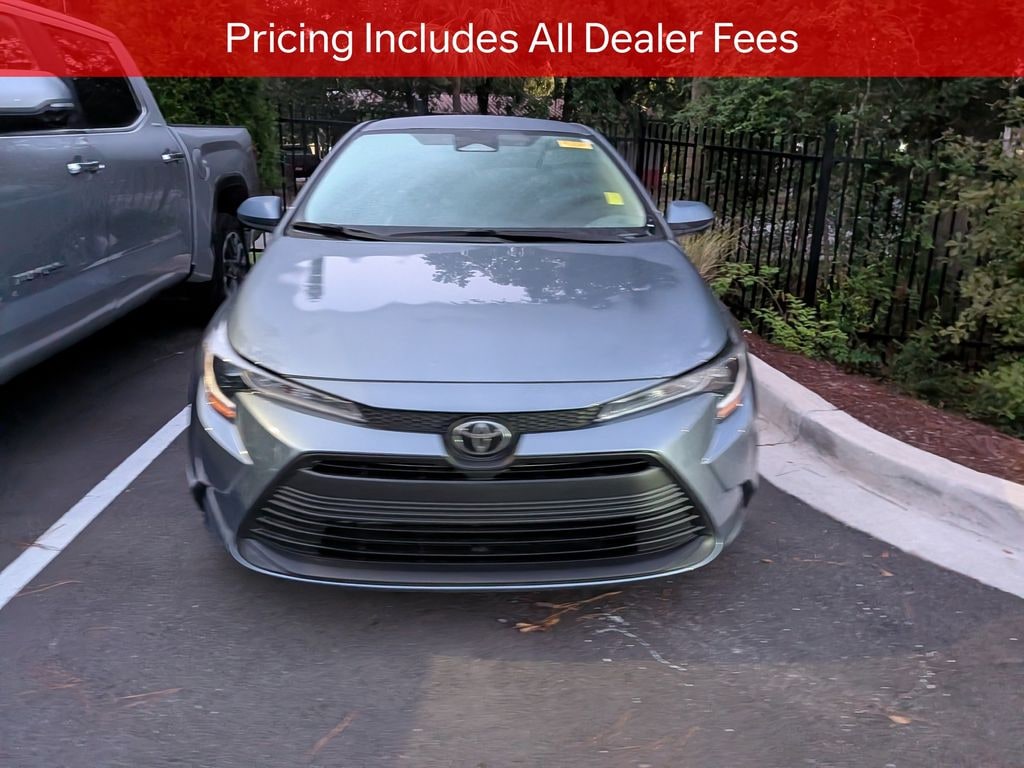 Used 2025 Toyota Corolla LE Sedan