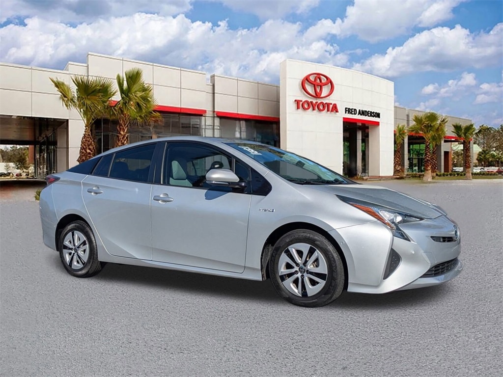 2018 Toyota Prius Hatchback 