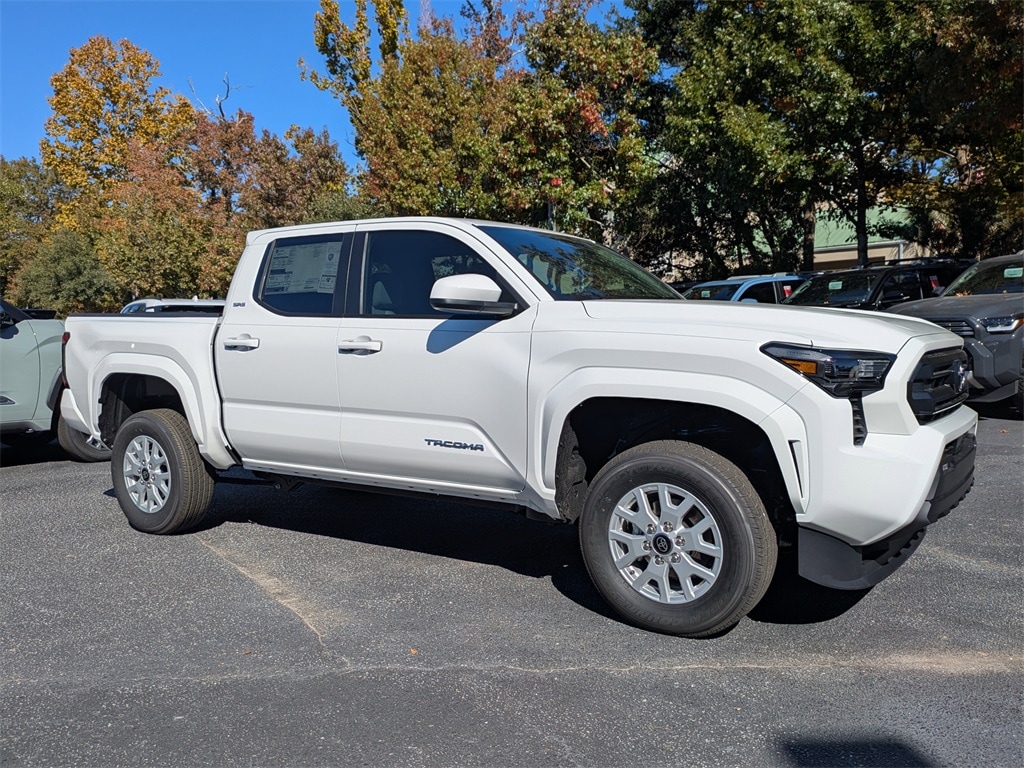 New 2025 Toyota Tacoma SR5 Truck Double Cab