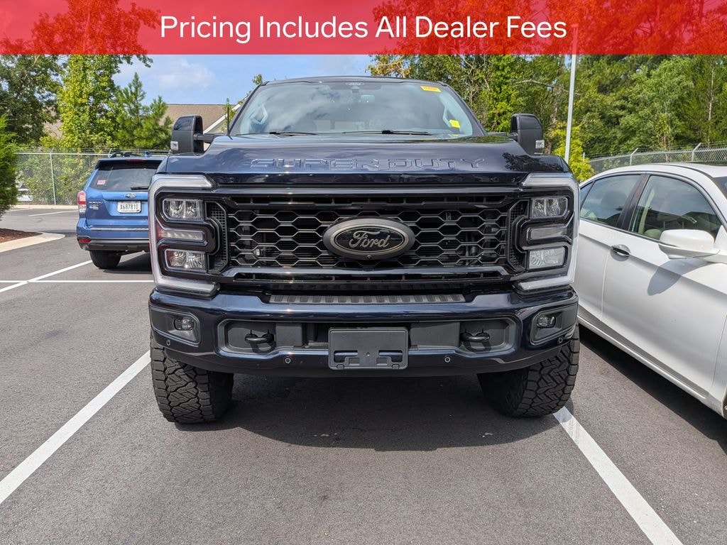 Used 2025 Ford F-250 Lariat Truck