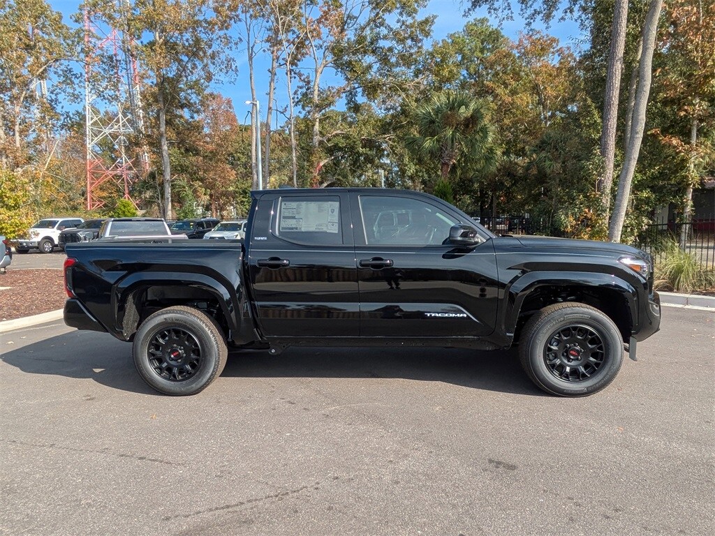 2025 Toyota Tacoma SR5 photo 2