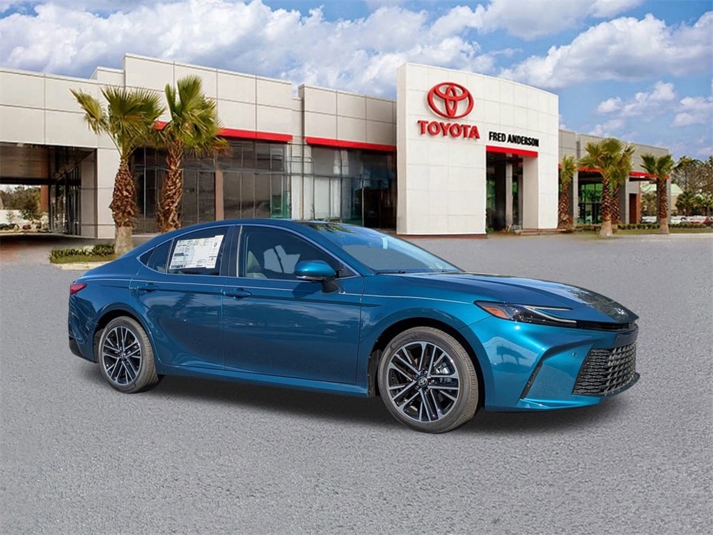 New 2025 Toyota Camry XLE Sedan