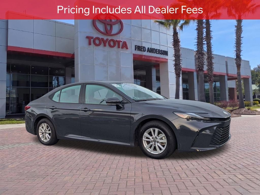 Certified 2025 Toyota Camry SE Sedan