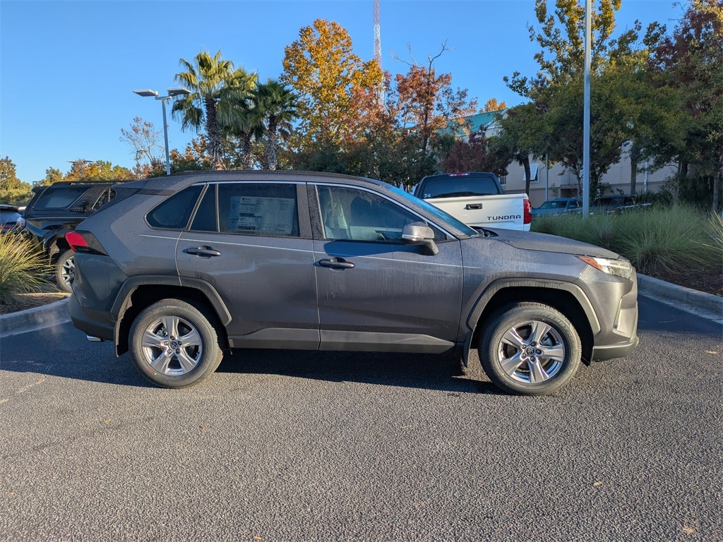 New 2025 Toyota RAV4 XLE SUV