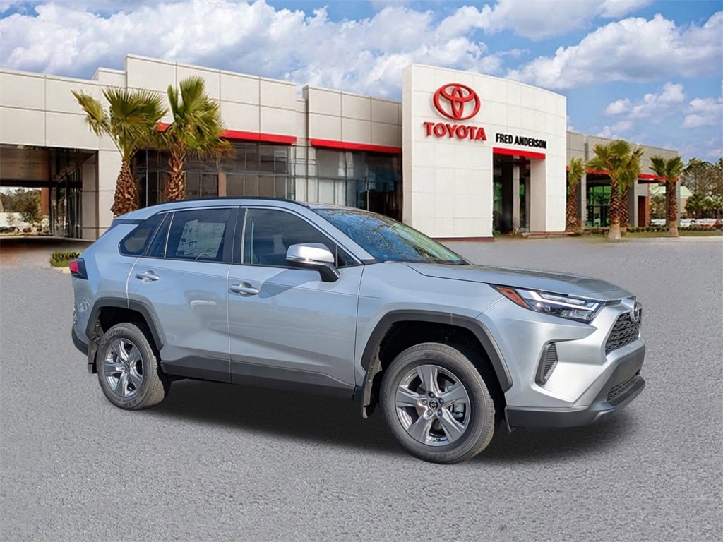 New 2025 Toyota RAV4 XLE SUV