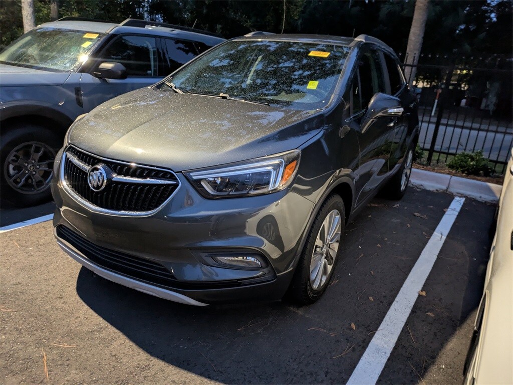 2017 Buick Encore Essence photo 3