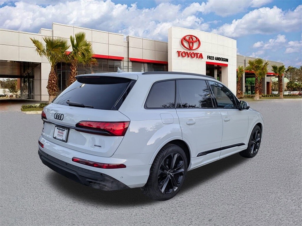 Used 2025 Audi Q7 55 Premium Plus SUV