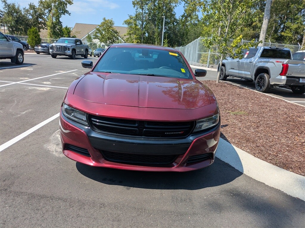 2020 Dodge Charger SXT photo 2