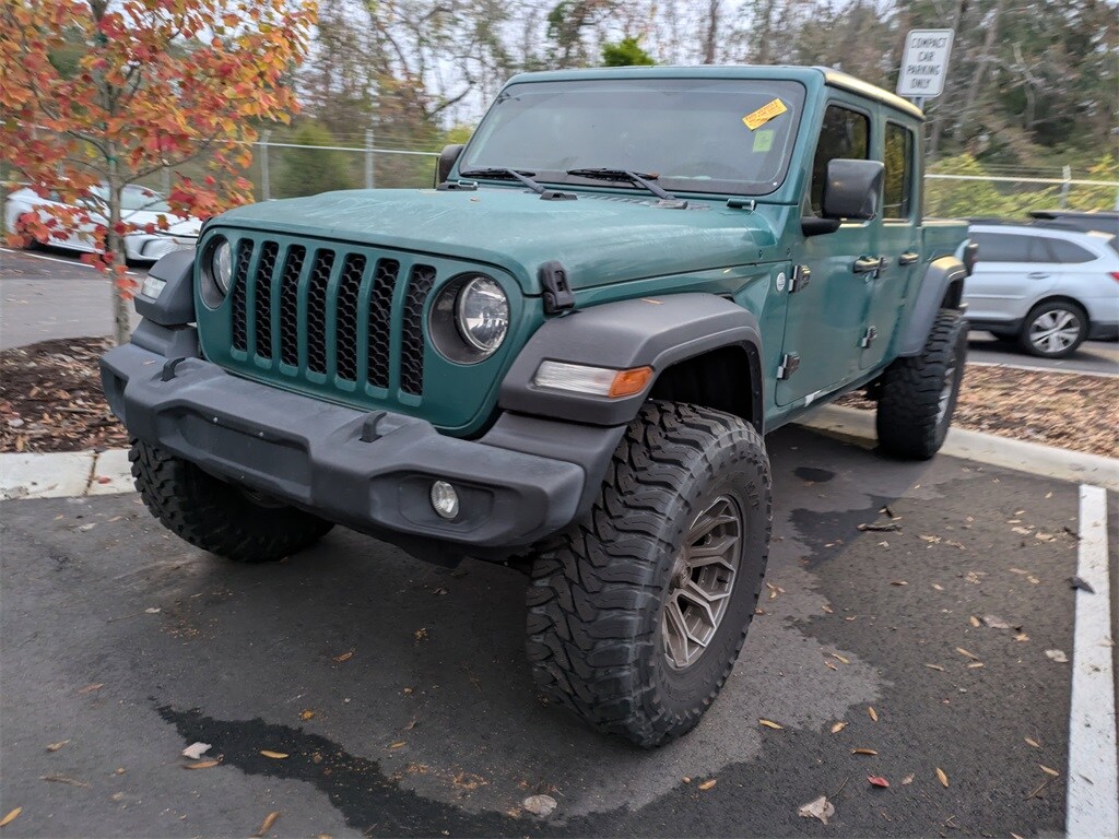 Used 2020 Jeep Gladiator Sport Truck