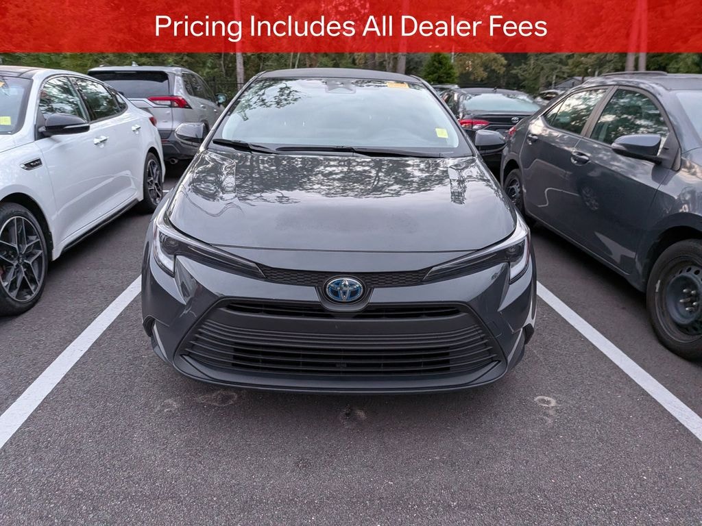 Used 2025 Toyota Corolla Hybrid LE Sedan