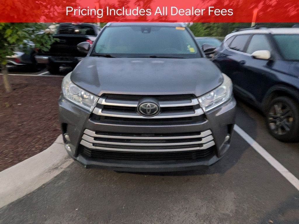 Used 2019 Toyota Highlander XLE SUV