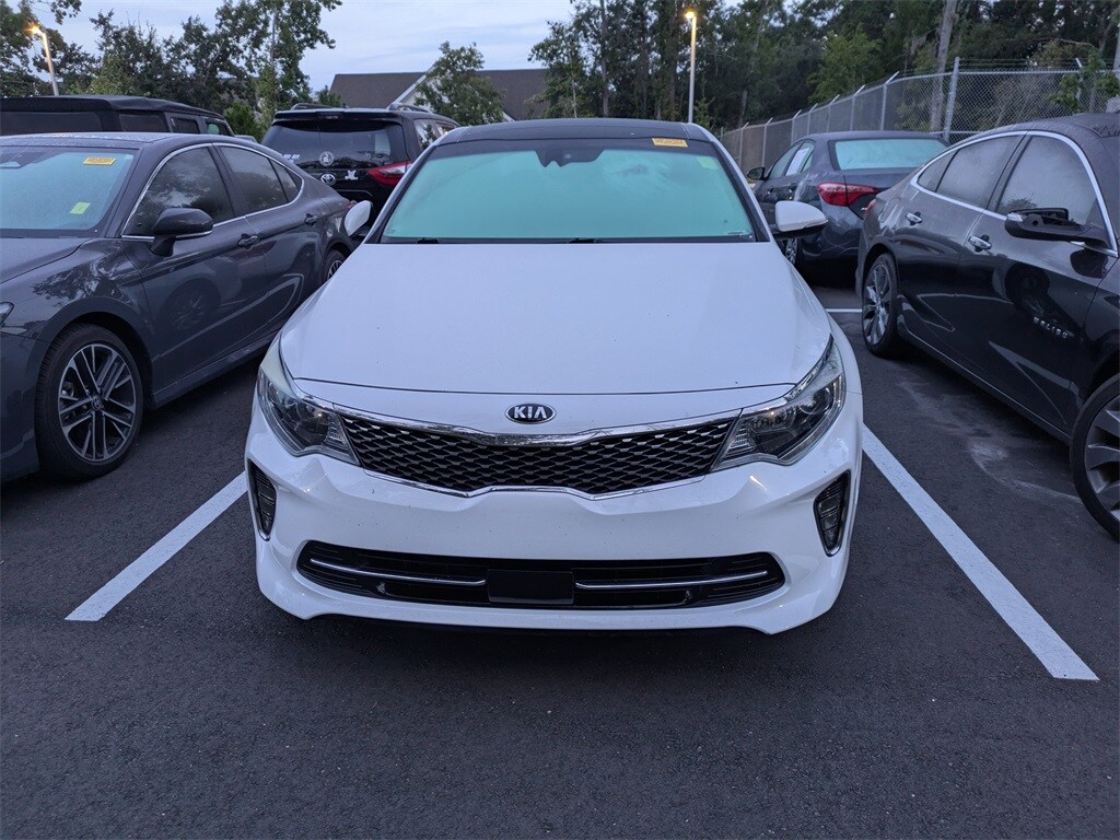 2018 Kia Optima EX photo 2