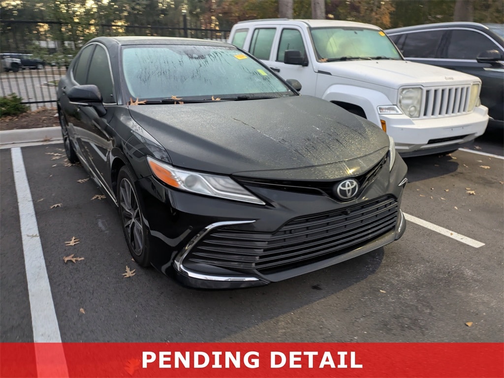 2021 Toyota Camry XLE's photo