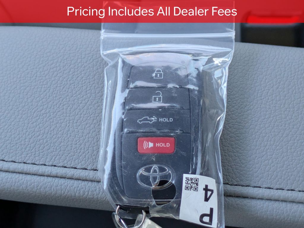 2026 Toyota Tundra Limited - Photo 31