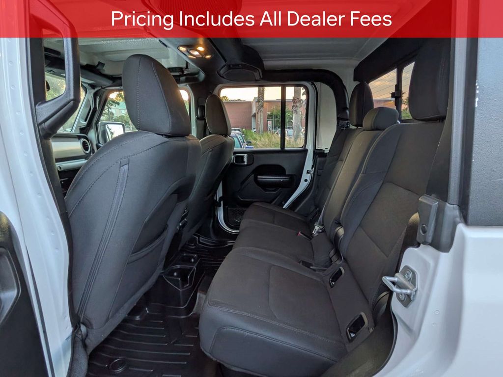 2020 Jeep Gladiator Sport S - Photo 14