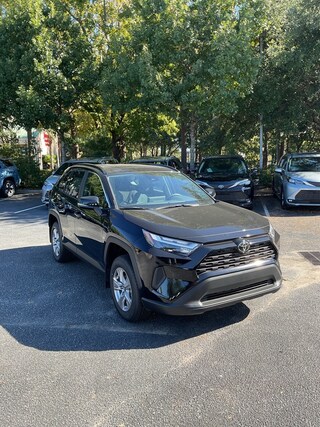 2025 Toyota RAV4 XLE SUV
