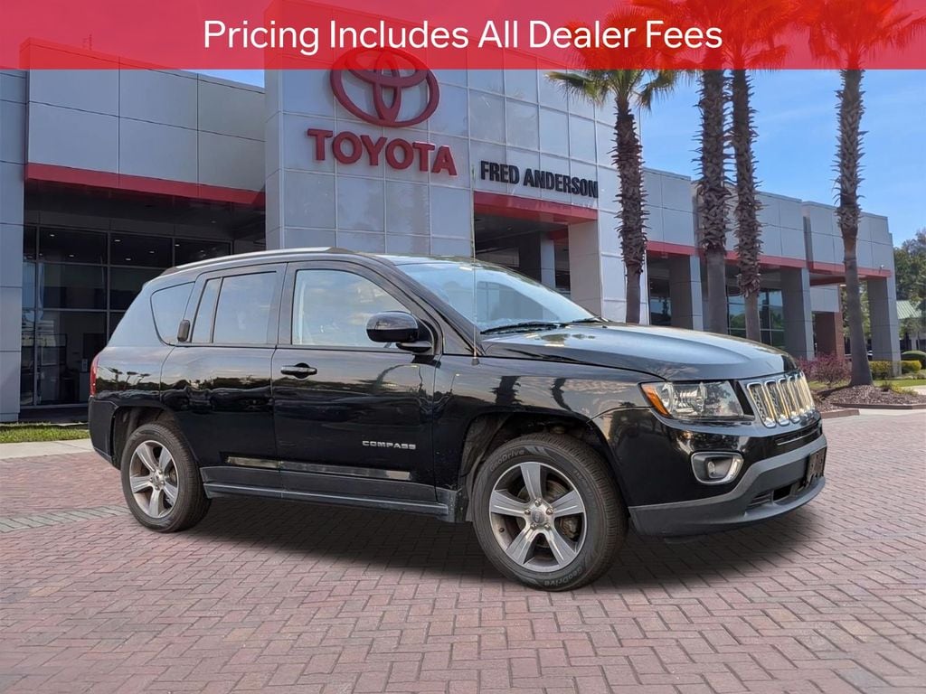 Used 2017 Jeep Compass Latitude SUV