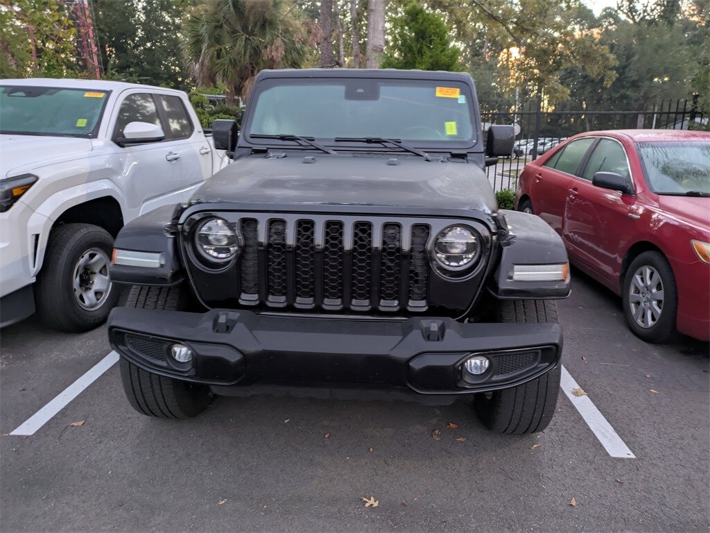 2021 Jeep Gladiator High Altitude photo 2