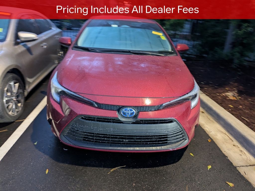 Used 2025 Toyota Corolla Hybrid LE Sedan