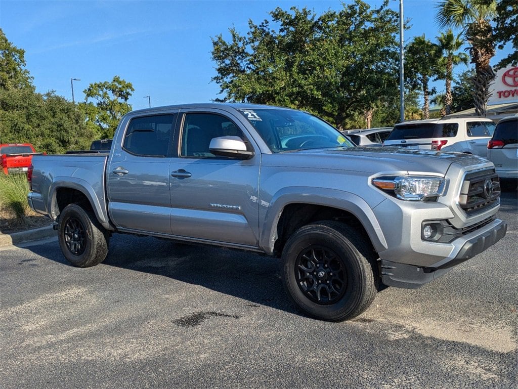 Used 2021 Toyota Tacoma SR5 with VIN 5TFAZ5CN4MX118550 for sale in Charleston, SC