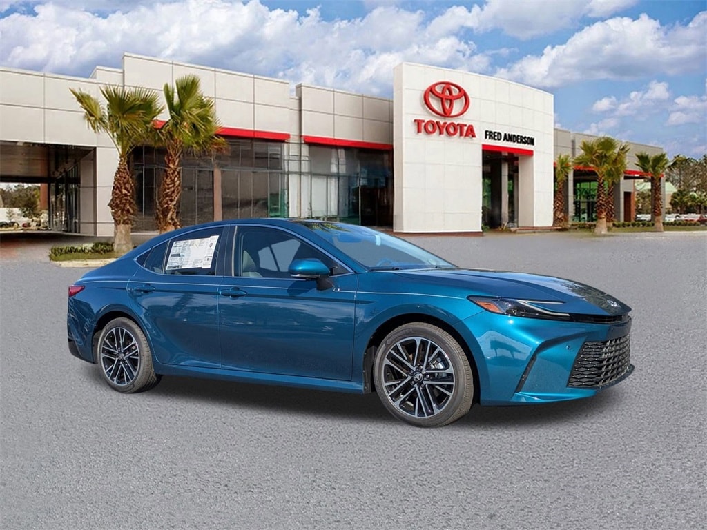 New 2025 Toyota Camry XLE Sedan