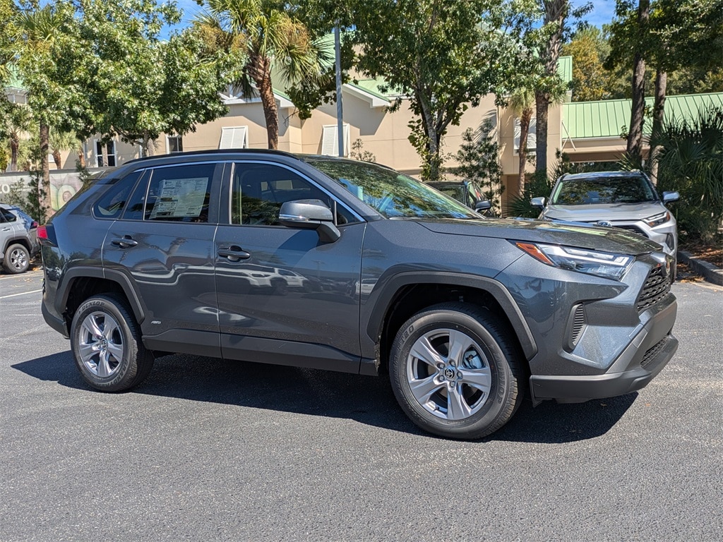 2025 Toyota RAV4 Hybrid SUV 