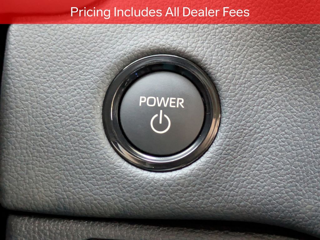 2026 Toyota Tundra Limited - Photo 30