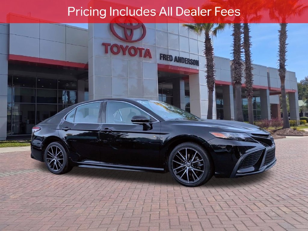 Certified 2022 Toyota Camry SE Sedan