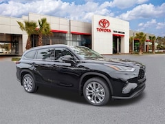 2026 Toyota Highlander Limited SUV