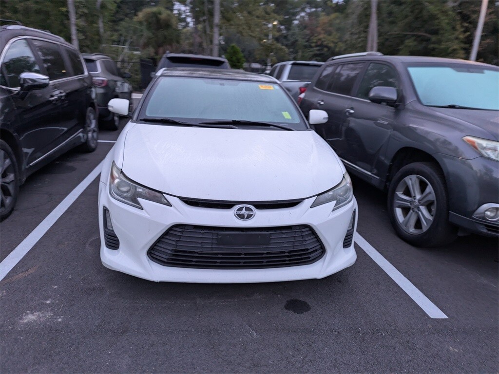 2014 Scion tC Base photo 2