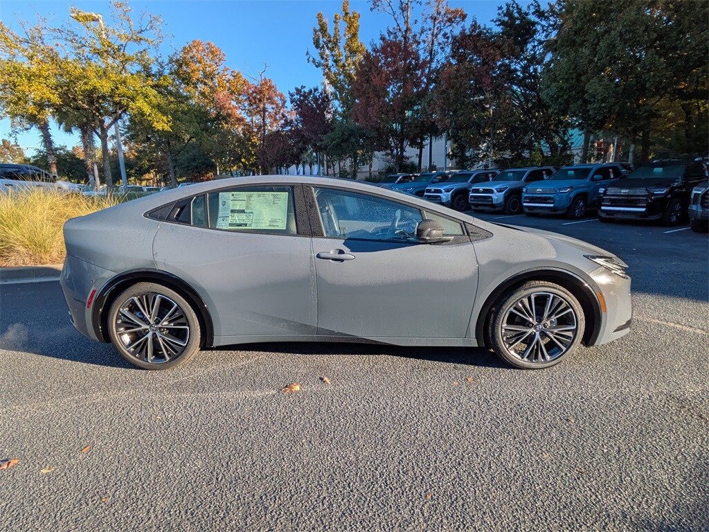 2026 Toyota Prius Limited photo 3