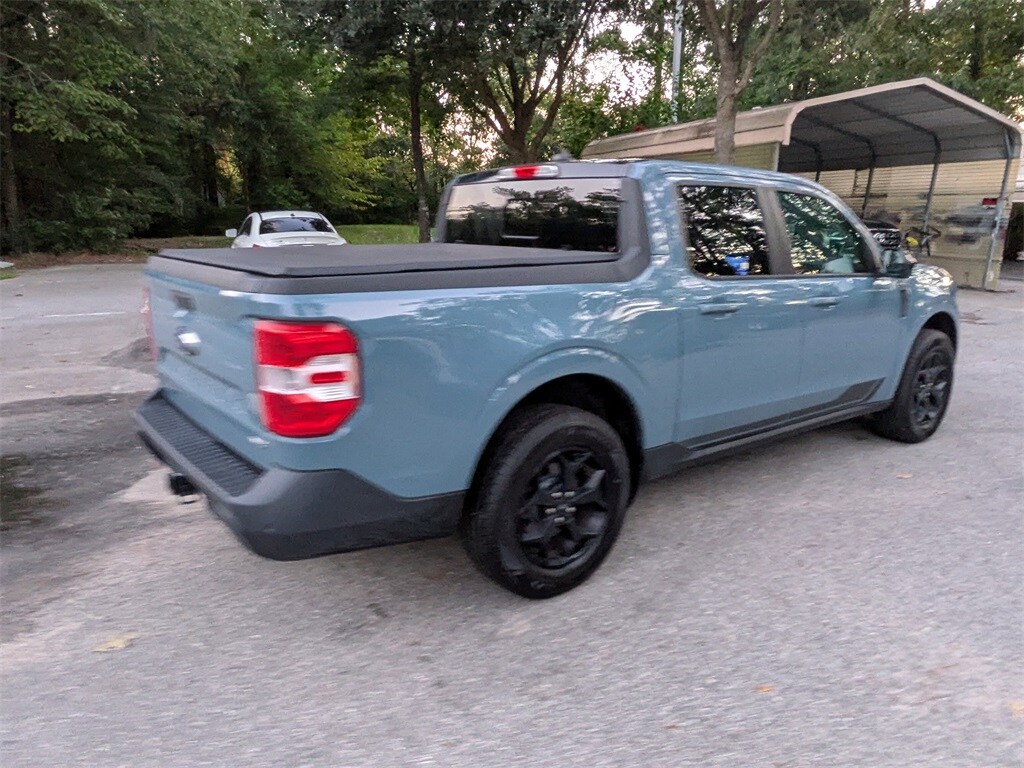 2022 Ford Maverick Lariat photo 2