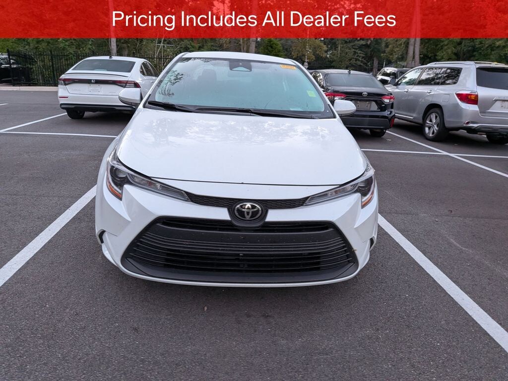 Used 2025 Toyota Corolla LE Sedan