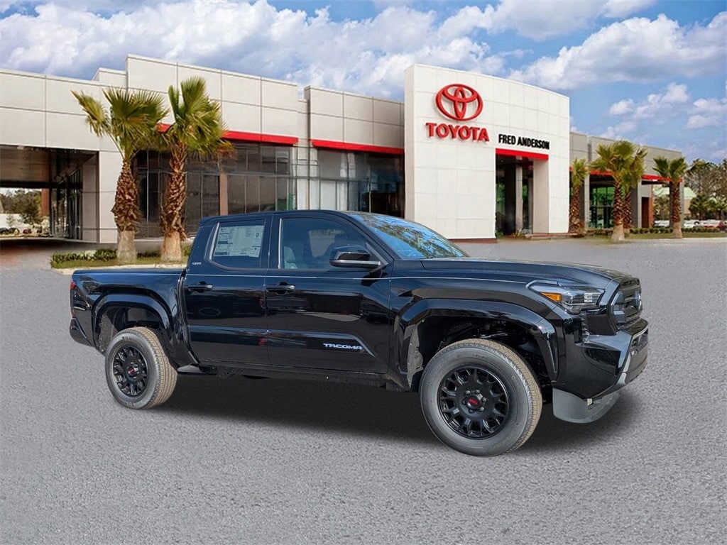 2025 Toyota Tacoma SR5's photo