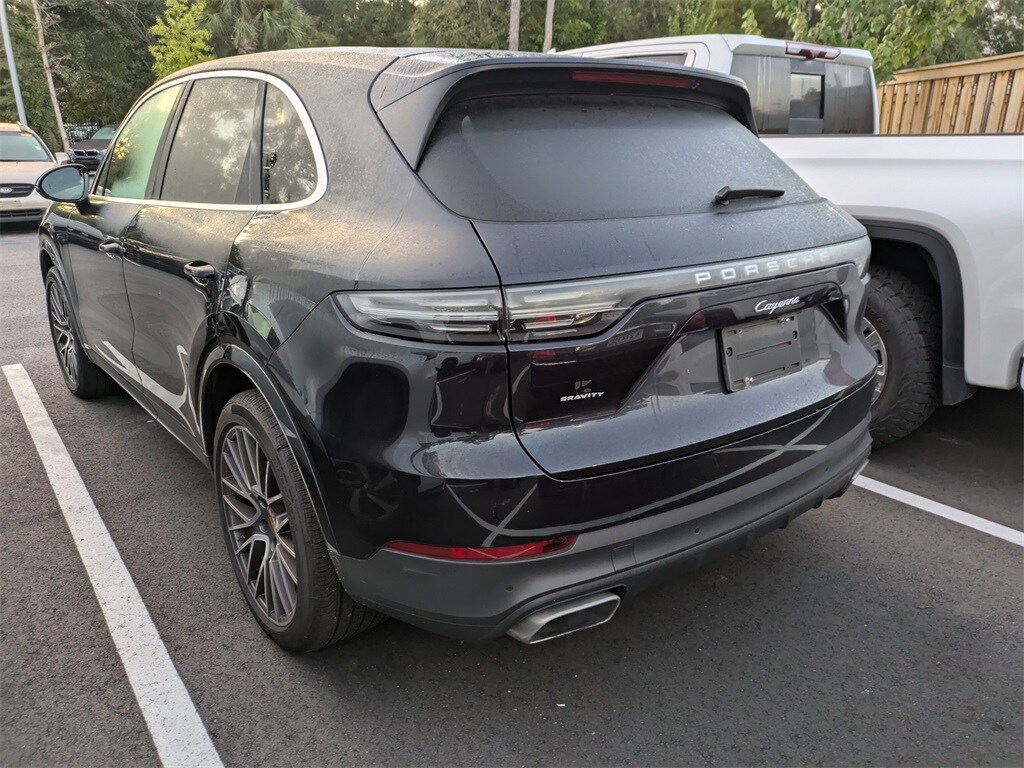 2021 Porsche Cayenne Base photo 4