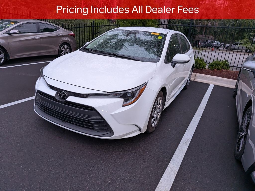 Used 2025 Toyota Corolla LE Sedan