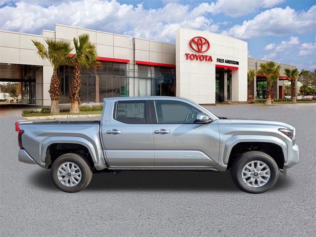 New 2025 Toyota Tacoma SR5 Truck Double Cab
