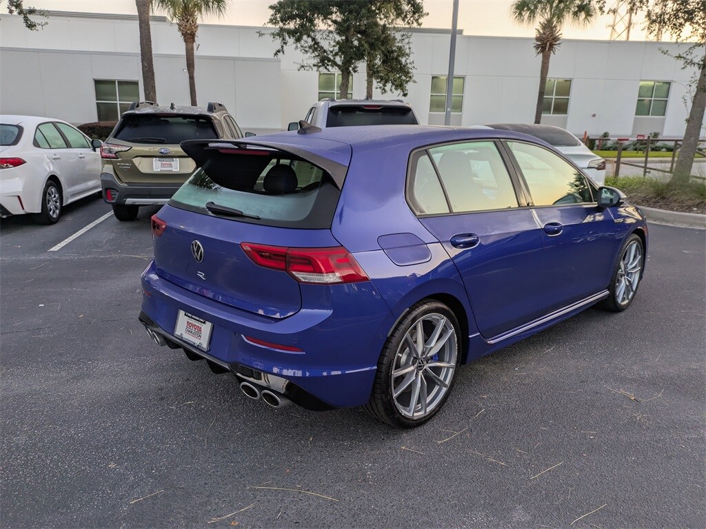 2024 Volkswagen Golf R photo 4