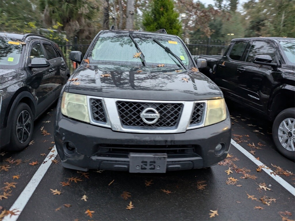 Used 2010 Nissan Pathfinder SE SUV