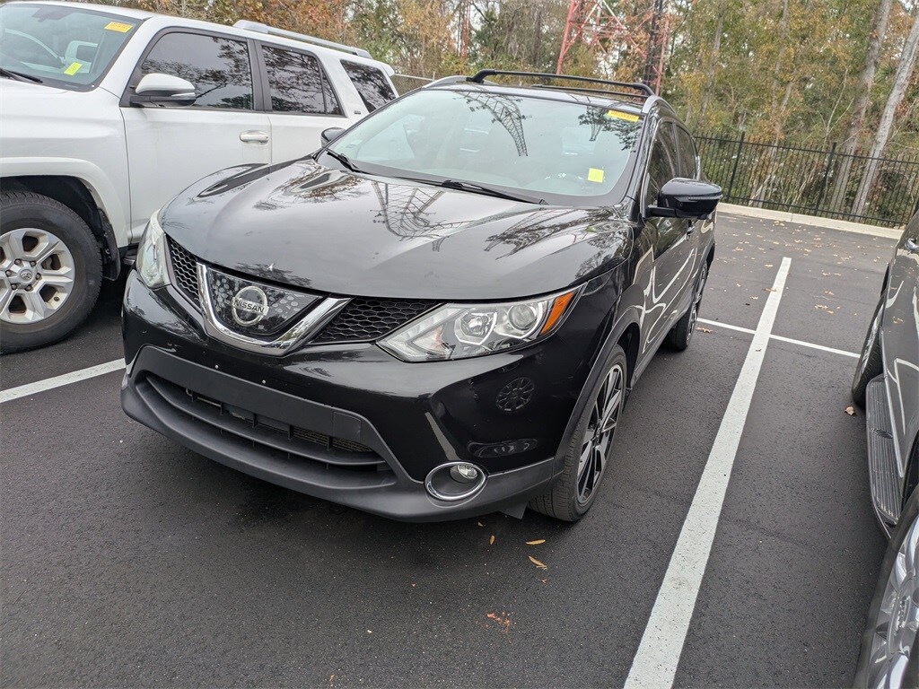Used 2018 Nissan Rogue Sport SL SUV