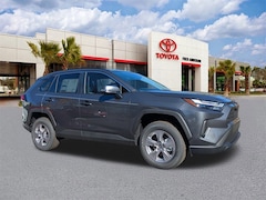 2025 Toyota RAV4 XLE SUV