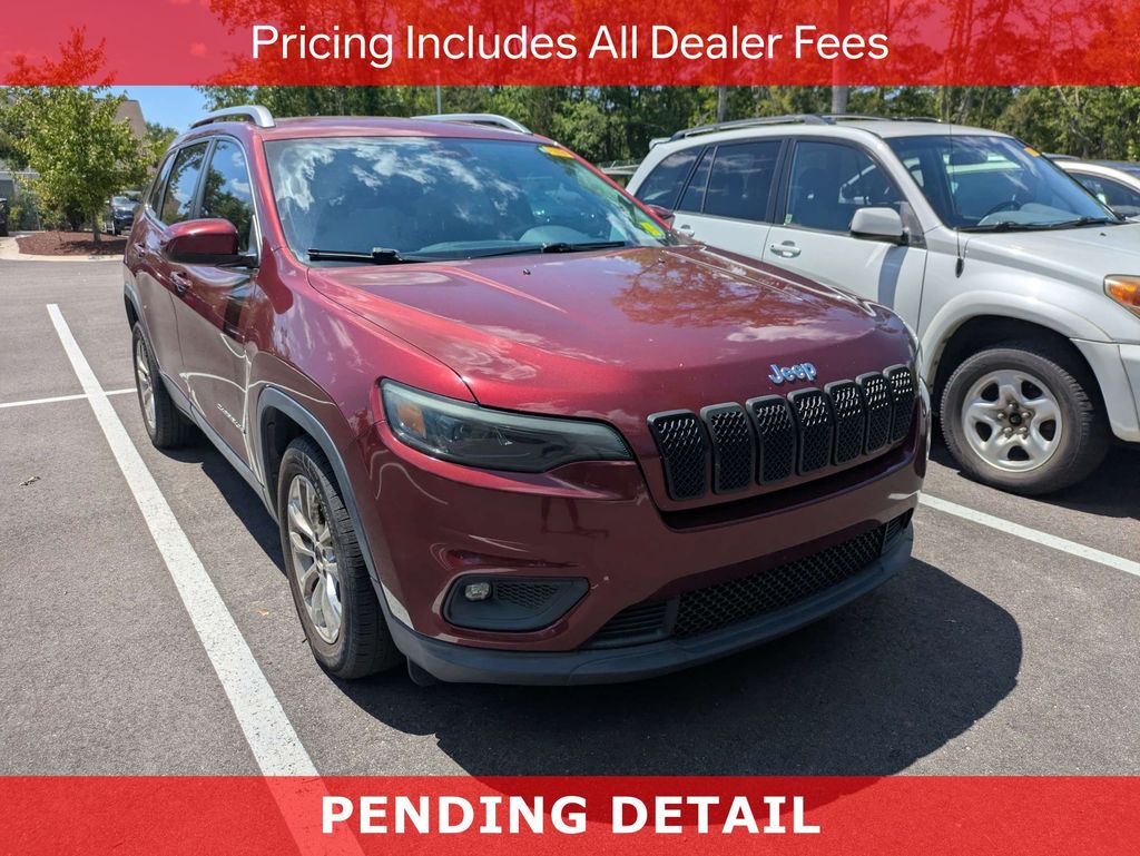 2019 Jeep Cherokee Latitude's photo