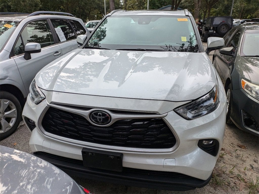 Certified 2023 Toyota Highlander XLE with VIN 5TDKDRBH4PS510430 for sale in Charleston, SC