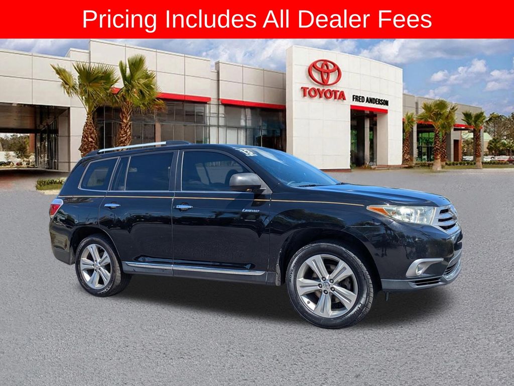 Used 2013 Toyota Highlander Limited with VIN 5TDYK3EH4DS138611 for sale in Charleston, SC