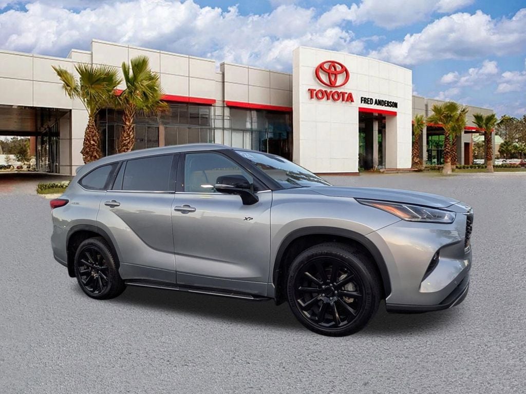 2024 Toyota Highlander SUV 