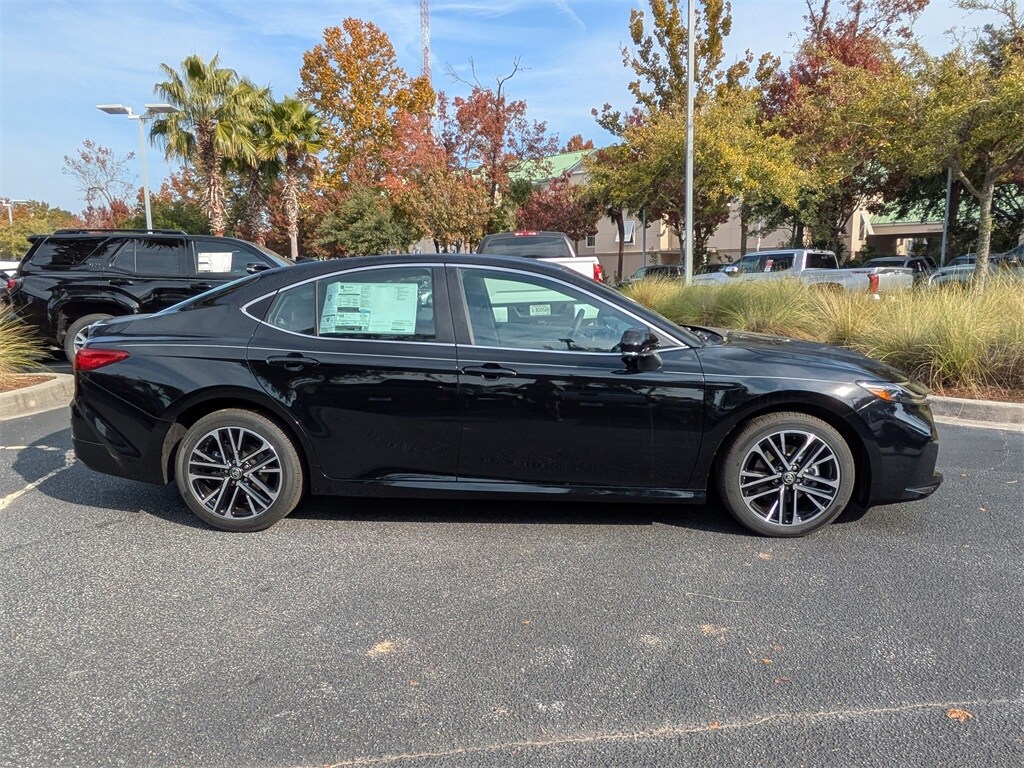 2026 Toyota Camry XLE photo 2